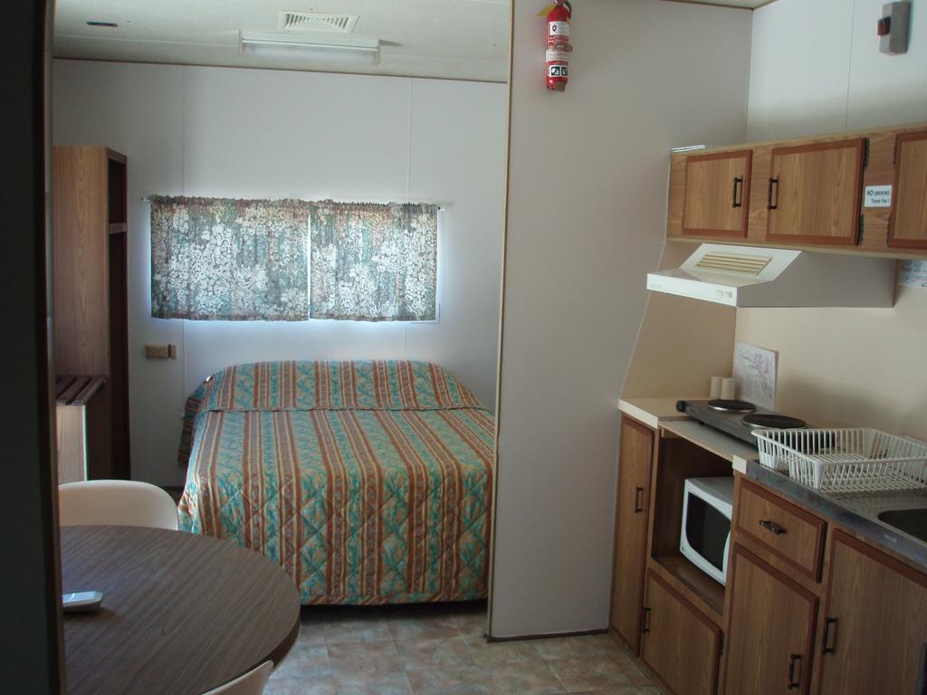 Lakeside Tourist Park Robe Chambre photo